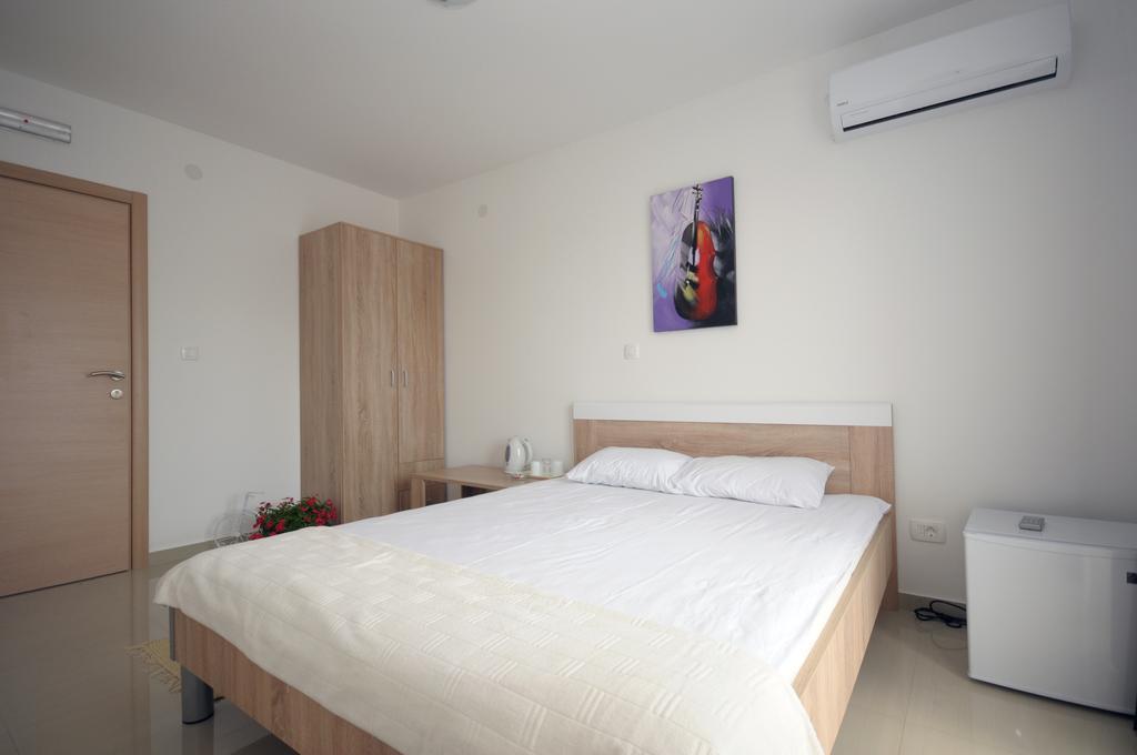 Apartments Vila Anastasia Budva Quarto foto